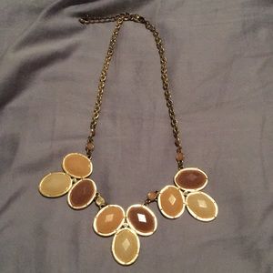 Neutral tones stone necklace